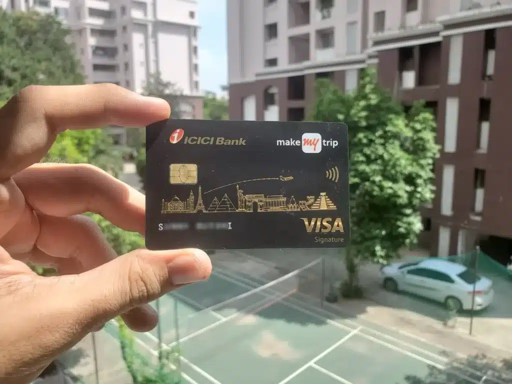 ICICI MakeMyTrip Signature Credit Card